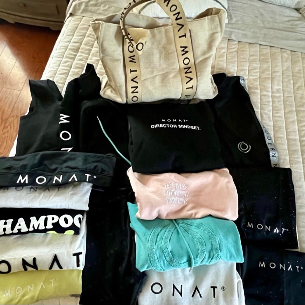 16 piece MONAT GEAR Women’s Assorted Logo